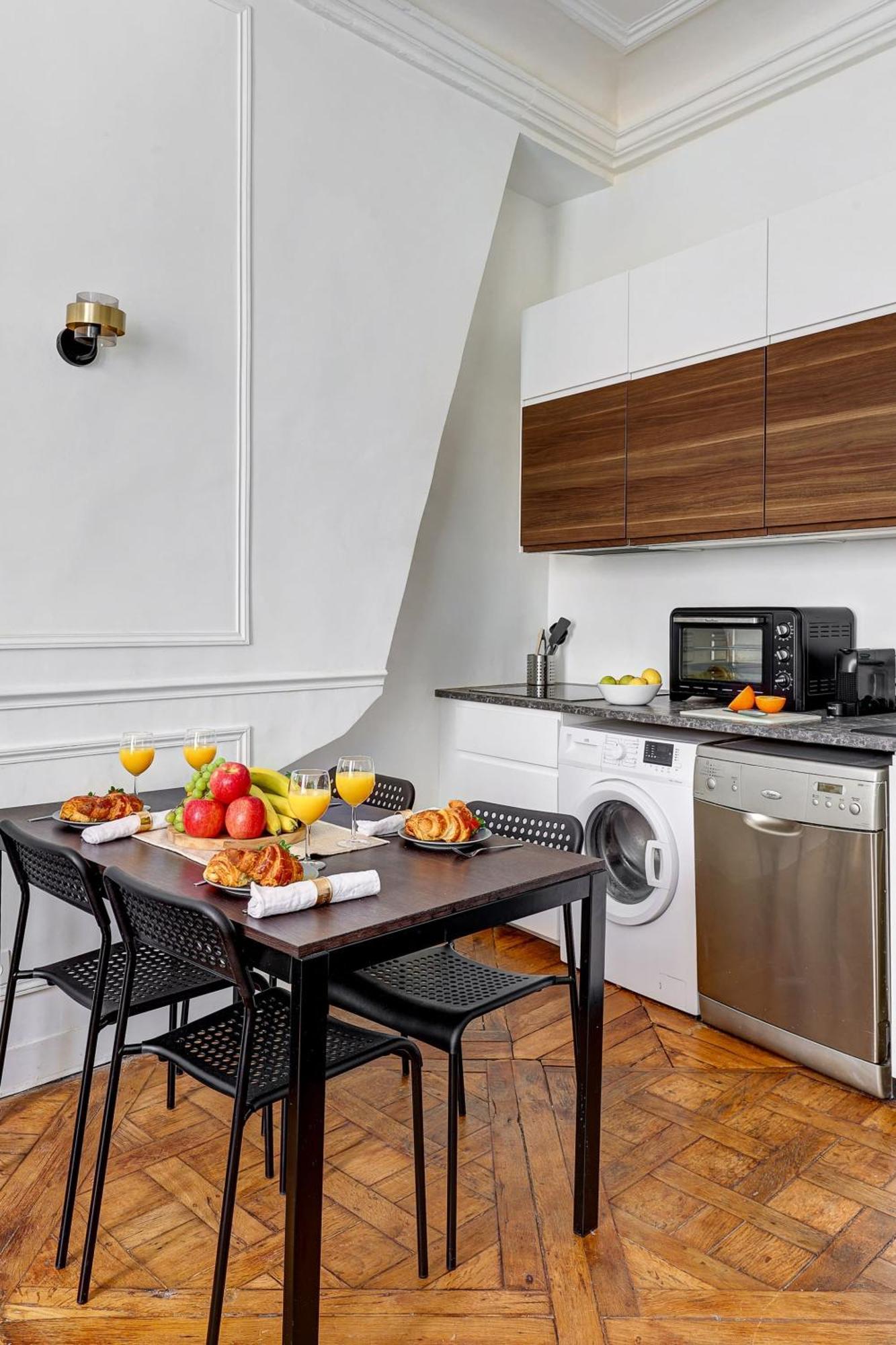 Eiffel Tower & Invalides - 1Br - Cityapartmentstay 巴黎 外观 照片