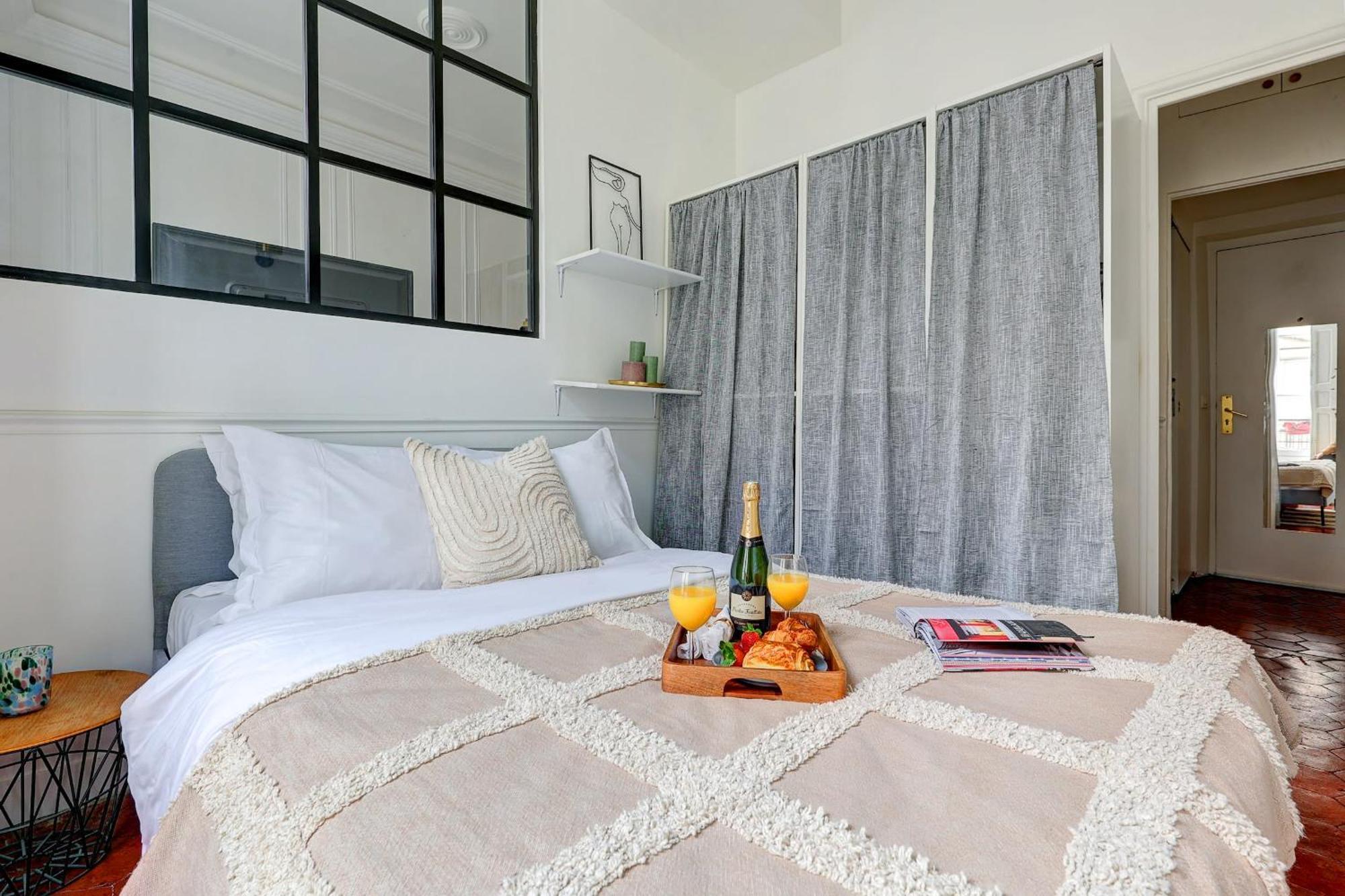 Eiffel Tower & Invalides - 1Br - Cityapartmentstay 巴黎 外观 照片